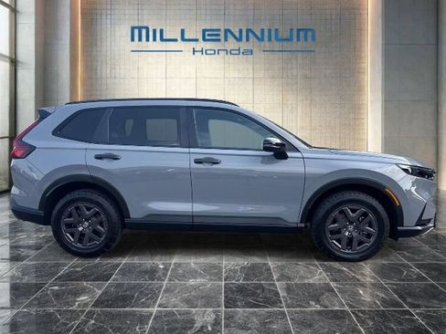 Used 2026 Honda CR-V TrailSport image 6