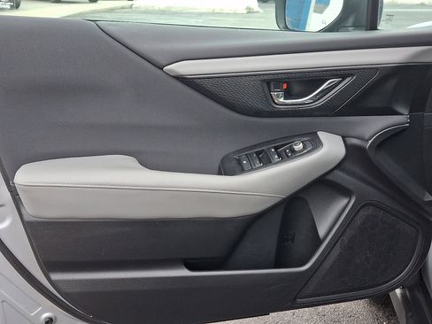 Used 2024 Subaru Outback Premium image 12