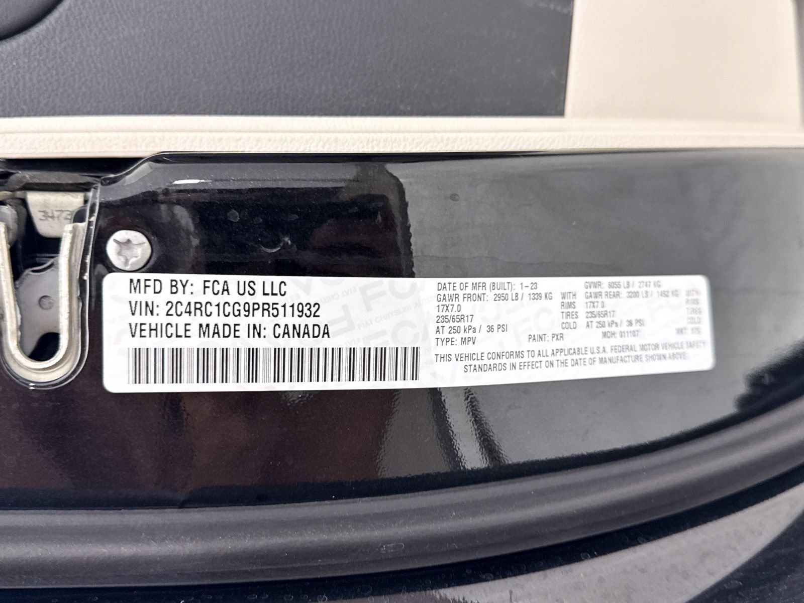 Used 2023 Chrysler Voyager LX FWD image 37