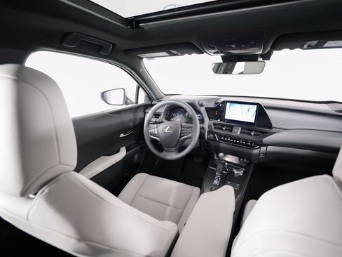 New 2026 Lexus UX 300h FWD image 14