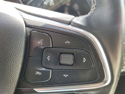 Used 2021 Buick Encore GX Essence w/ Advanced Technology Package image 14