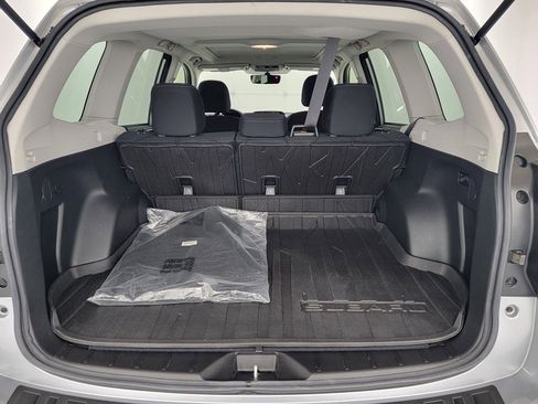 Used 2018 Subaru Forester 2.5i Premium w/ All-Weather Package image 23