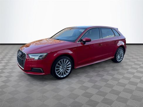 Used 2017 Audi A3 e-tron Premium Plus w/ Technology Package image 3