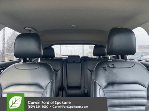 Used 2024 Ford Edge SEL image 35