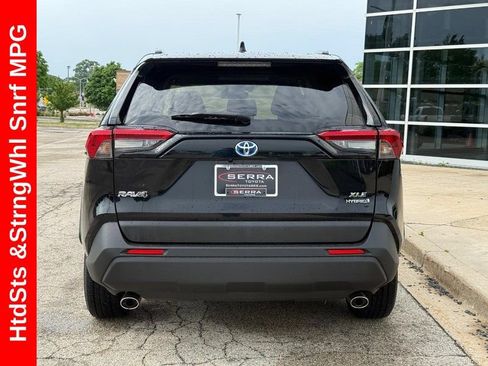 Used 2023 Toyota RAV4 XLE w/ Convenience Package AWD/4WD image 5