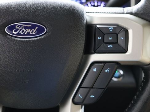 Used 2022 Ford F250 Lariat w/ Lariat Ultimate Package AWD/4WD image 30