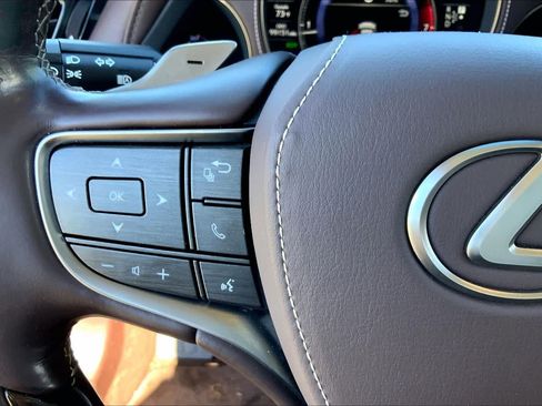 Used 2018 Lexus LS 500 AWD w/ Interior Upgrade Package image 24