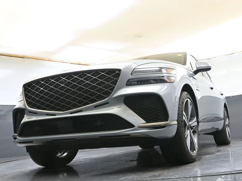 Used 2025 Genesis GV80 3.5T e-SC image 34