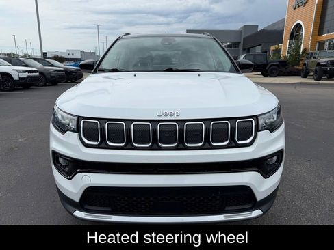 Certified 2022 Jeep Compass Limited w/ Sun and Sound Group AWD/4WD image 10