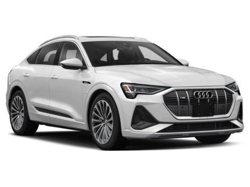 Used 2021 Audi e-tron Premium AWD/4WD image 6