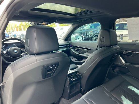 Used 2024 BMW 530i RWD image 46