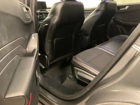 Used 2025 Ford Escape ST-Line AWD/4WD image 28