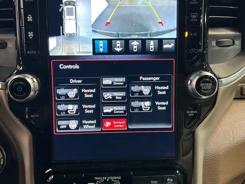 Used 2021 RAM 1500 Laramie AWD/4WD image 5