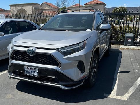 Used 2023 Toyota RAV4 SE w/ Weather & Moonroof Package AWD/4WD image 2