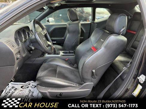 Used 2009 Dodge Challenger SRT8 w/ SRT Option Group II image 15