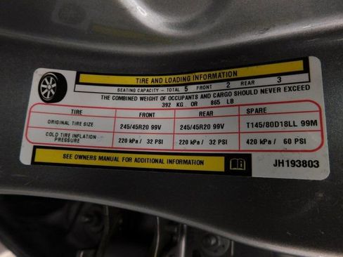 Used 2018 Chrysler 300 Limited image 41