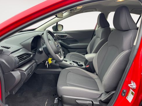 Certified 2025 Subaru Impreza 2.0i image 11