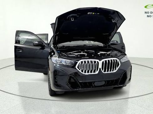 Used 2025 BMW X6 xDrive40i w/ Executive Package AWD/4WD image 12