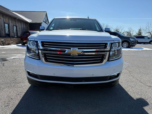 Used 2019 Chevrolet Suburban Premier image 9
