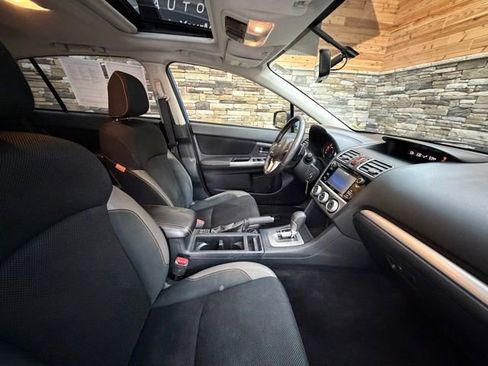 Used 2017 Subaru Crosstrek 2.0i Premium w/ Moonroof Package AWD/4WD image 14