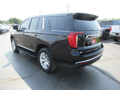 Certified 2022 GMC Yukon SLT w/ SLT Premium Package RWD image 9