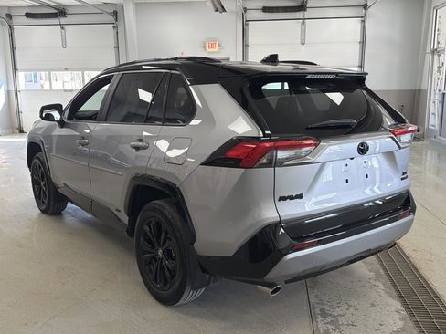 Used 2023 Toyota RAV4 XSE image 4