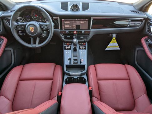 New 2026 Porsche Macan Turbo image 22