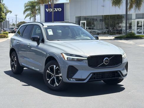 New 2026 Volvo XC60 B5 Core AWD/4WD image 1