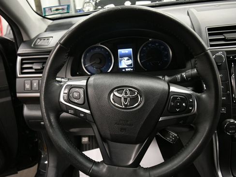 Used 2015 Toyota Camry XLE FWD image 13