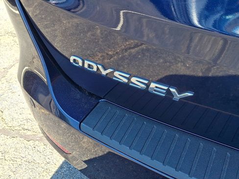 Certified 2023 Honda Odyssey Touring image 31