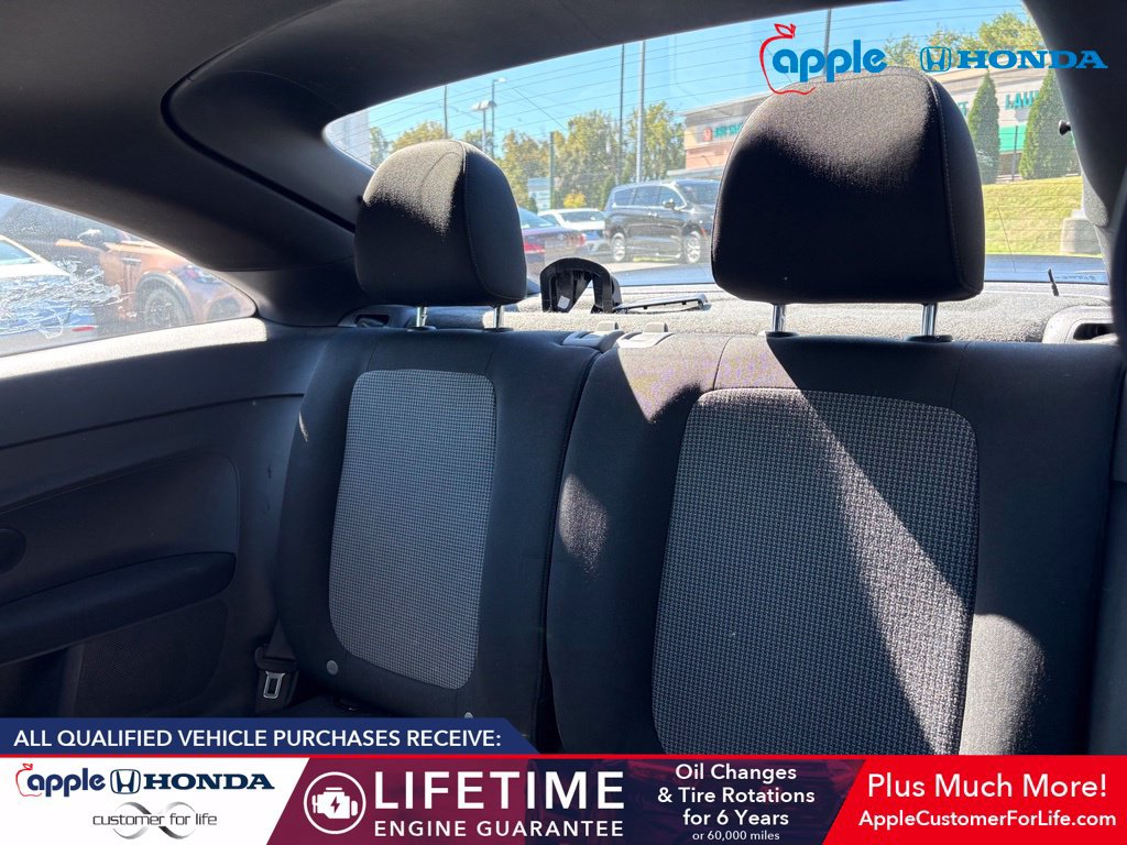 Used 2019 Volkswagen Beetle 2.0T S FWD image 5