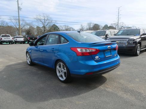 Used 2014 Ford Focus Titanium image 8