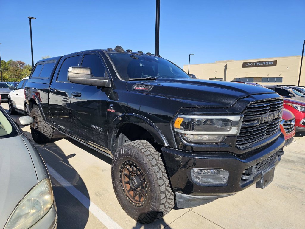 Used 2019 RAM 2500 Laramie AWD/4WD image 1
