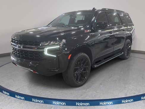 Used 2021 Chevrolet Tahoe Z71 w/ Rear Media and Nav Package AWD/4WD image 1