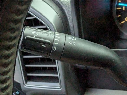 Used 2018 Ford F150 XLT w/ Equipment Group 302A Luxury RWD image 6