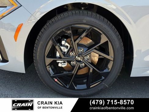 New 2026 Kia K5 GT-Line w/ GT-Line Premium Package AWD/4WD image 33