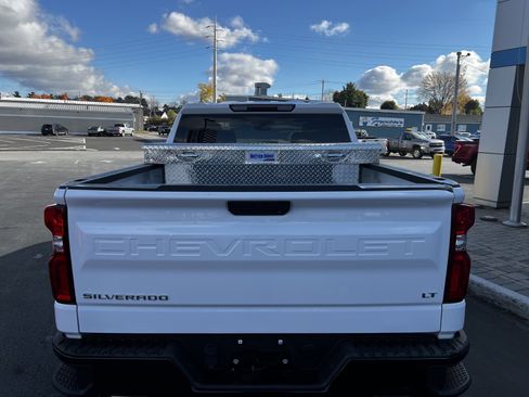 Used 2020 Chevrolet Silverado 1500 LT Trail Boss image 5