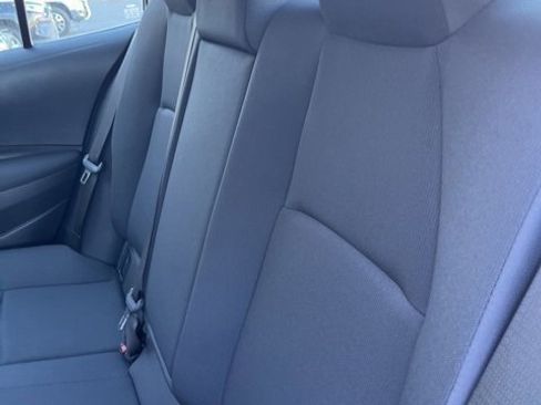 Used 2025 Toyota Corolla LE w/ Carpet Mat Package (TMS) image 9