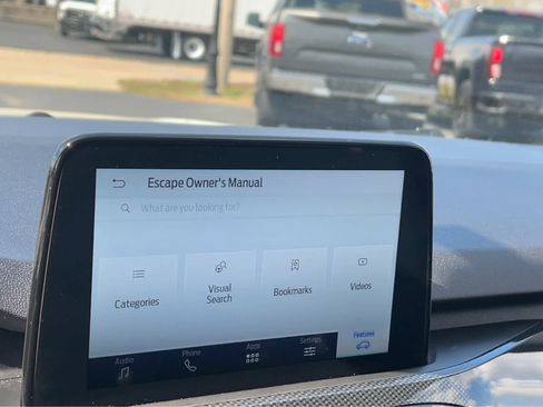 Used 2024 Ford Escape ST-Line image 38