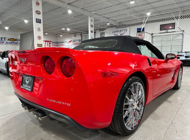 Used 2013 Chevrolet Corvette Convertible w/ 2LT Preferred Equipment Group RWD image 4