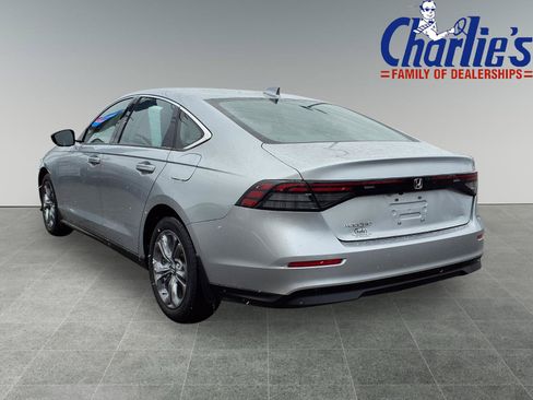 Used 2024 Honda Accord EX image 5