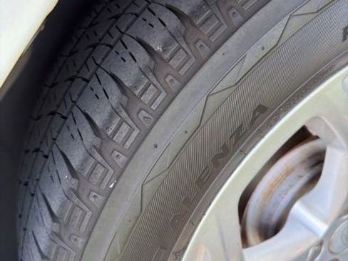 Used 2017 Land Rover Range Rover Sport SE image 8