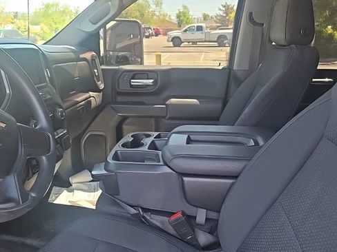 Used 2022 Chevrolet Silverado 2500 W/T w/ WT Convenience Package AWD/4WD image 3