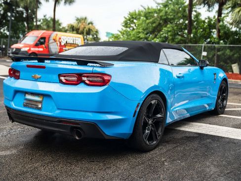 Used 2023 Chevrolet Camaro LT RWD image 8