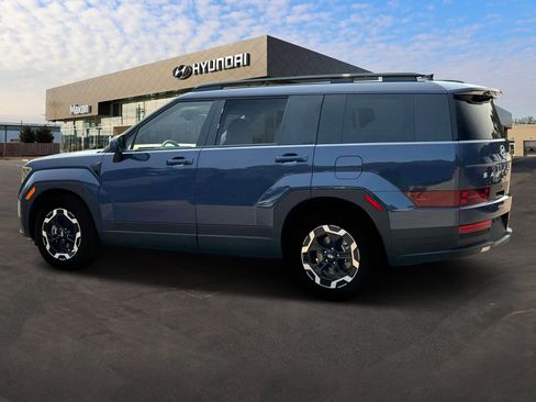 Used 2025 Hyundai Santa Fe SEL image 4