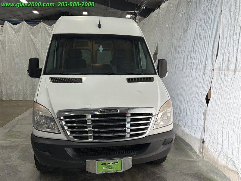 Used 2012 Freightliner Sprinter 2500 RWD image 19