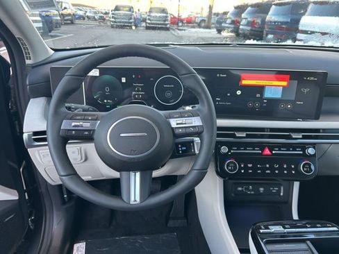 New 2026 Hyundai Tucson Limited AWD/4WD image 13