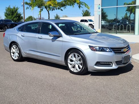 Used 2015 Chevrolet Impala LTZ FWD image 3