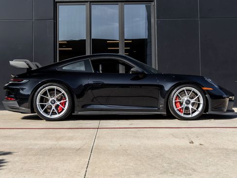 Used 2024 Porsche 911 GT3 image 12