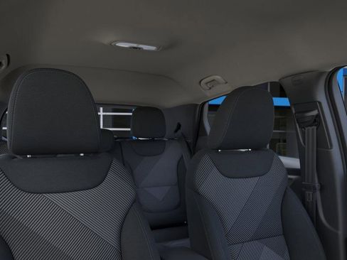 New 2027 Chevrolet Bolt LT w/ Comfort Package image 25